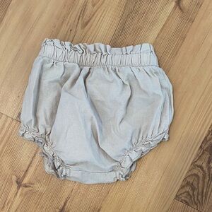 SHEIN Light Beige Diaper Cover